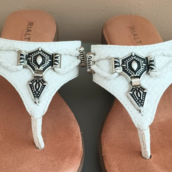 Women's White Thong Boho Sandals 6 with Silver Tone Metal Charm Accents - Picture 7 of 10